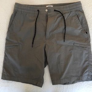 NWOT Old Navy Men’s Quick Dry Shorts